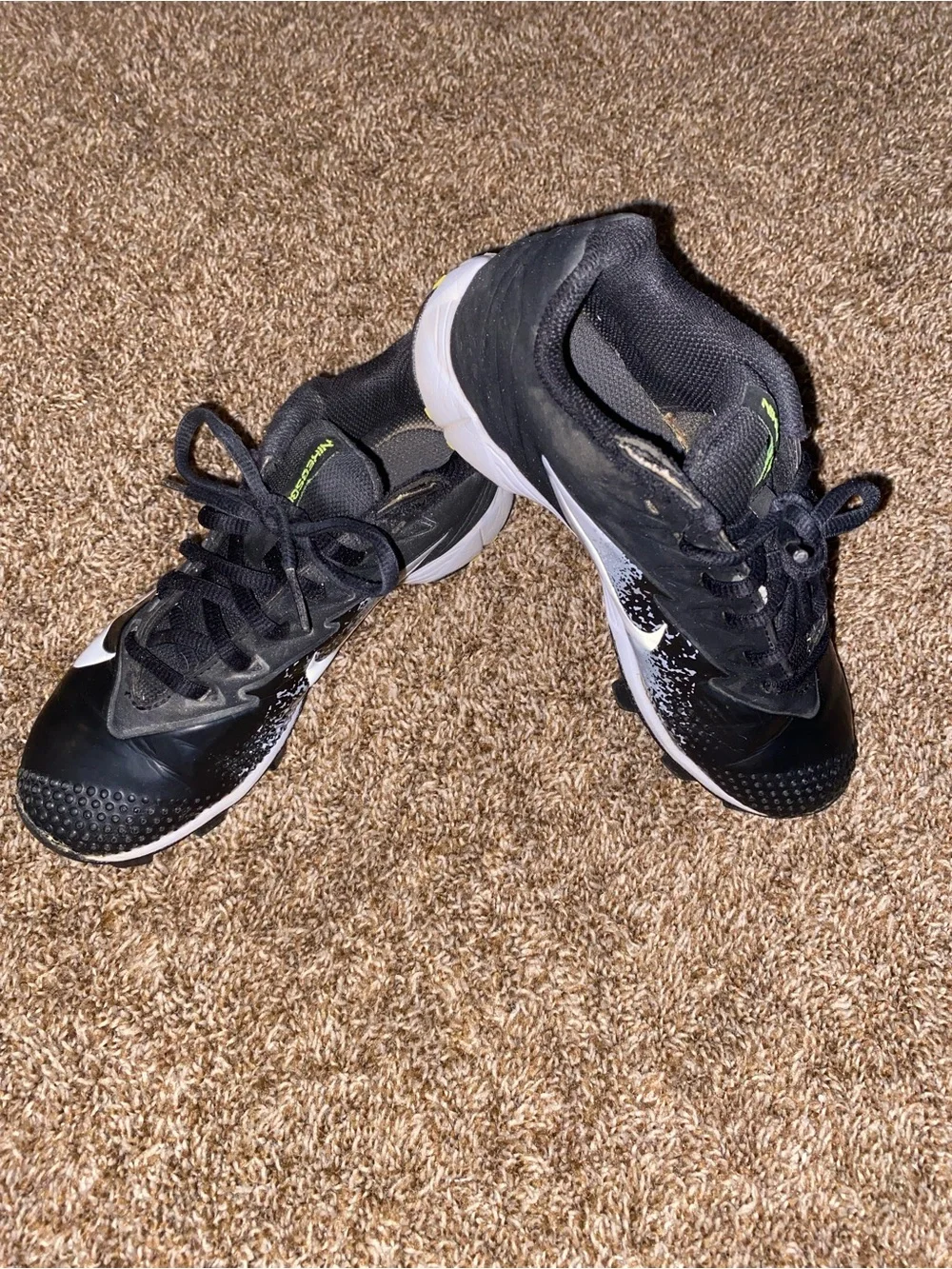 Nike Vapor Baseball Softball Cleats Youth Size 2Y Black White Yellow Molded
